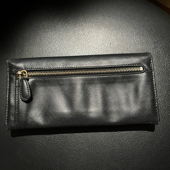 Black Multi-Color Prada Wallet - Picture 4 of 9